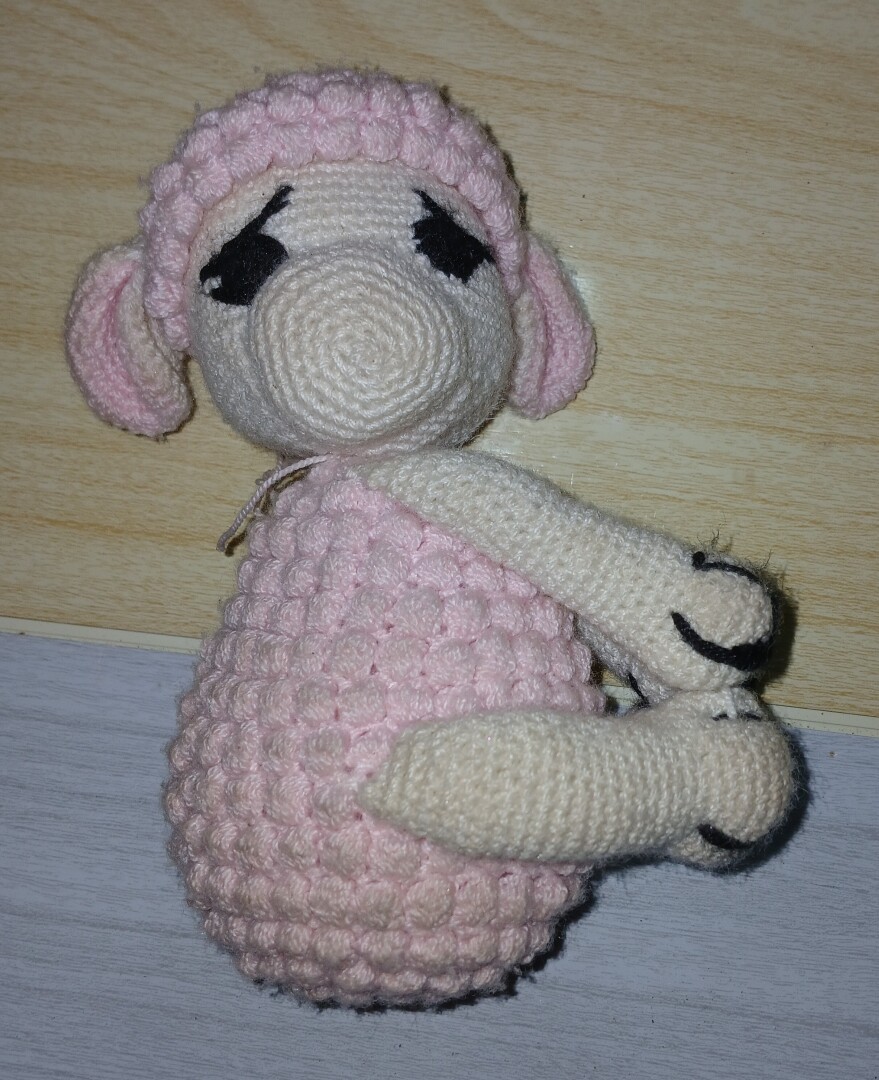 Peluche llav tejido estilo ovejita